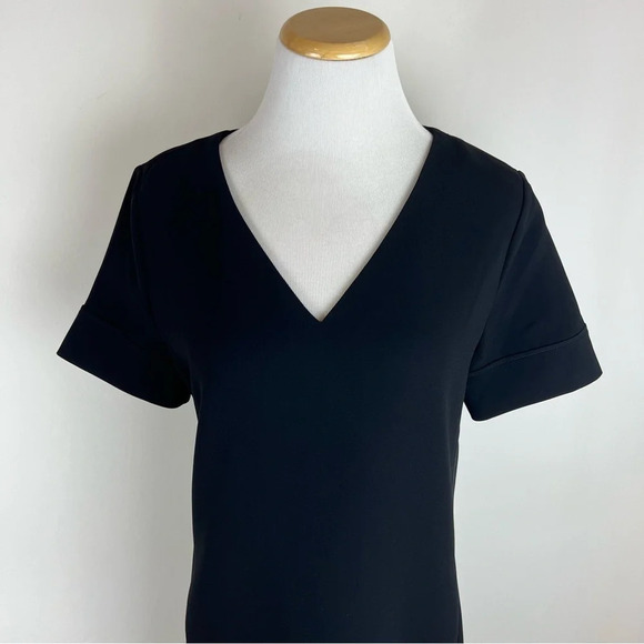 Theory V-neck Crepe Banded Shift Dress Admiral Crepe Light Solid Black Size 8 - Picture 4 of 7